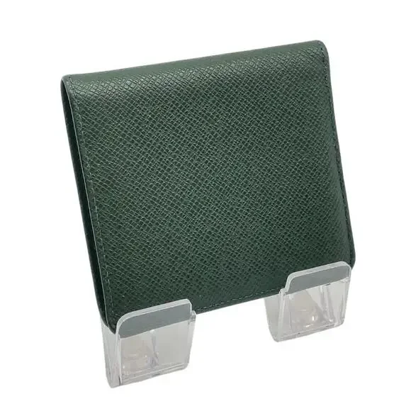 Louis Vuitton Taiga Green3 Cult Card Wallet W/ Dust Bag